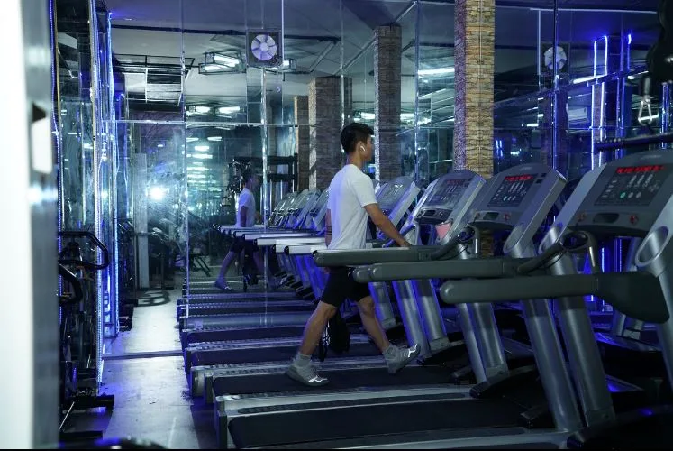 10+ Bài Tập Cardio Giảm Mỡ Toàn Thân Hiệu Quả may chay bo 14 Bài tập trên máy chạy bộ