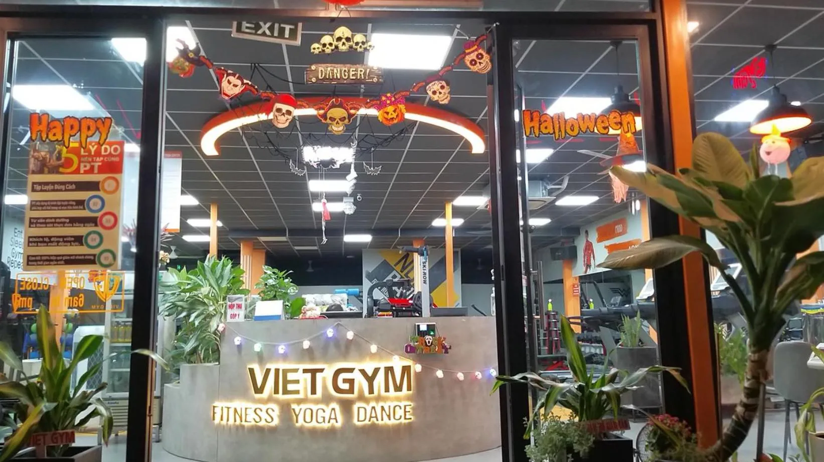 Phòng tập Gym quận 7 VietGym & Yoga