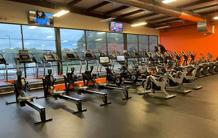 Phòng gym Elite Fitness
