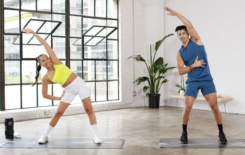 HIIT cường độ cao với động tác Squat bật nhảy 