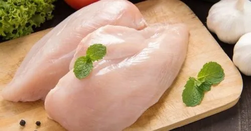 Ức gà bao nhiêu calo?