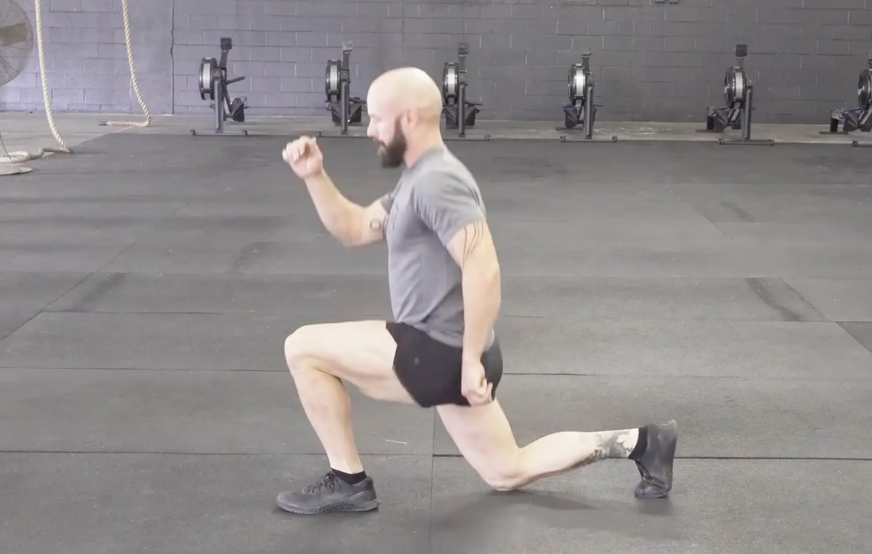 Tập gym tại nhà không cần dụng cụ - Bí quyết giữ dáng và nâng cao sức khỏe dễ dàng